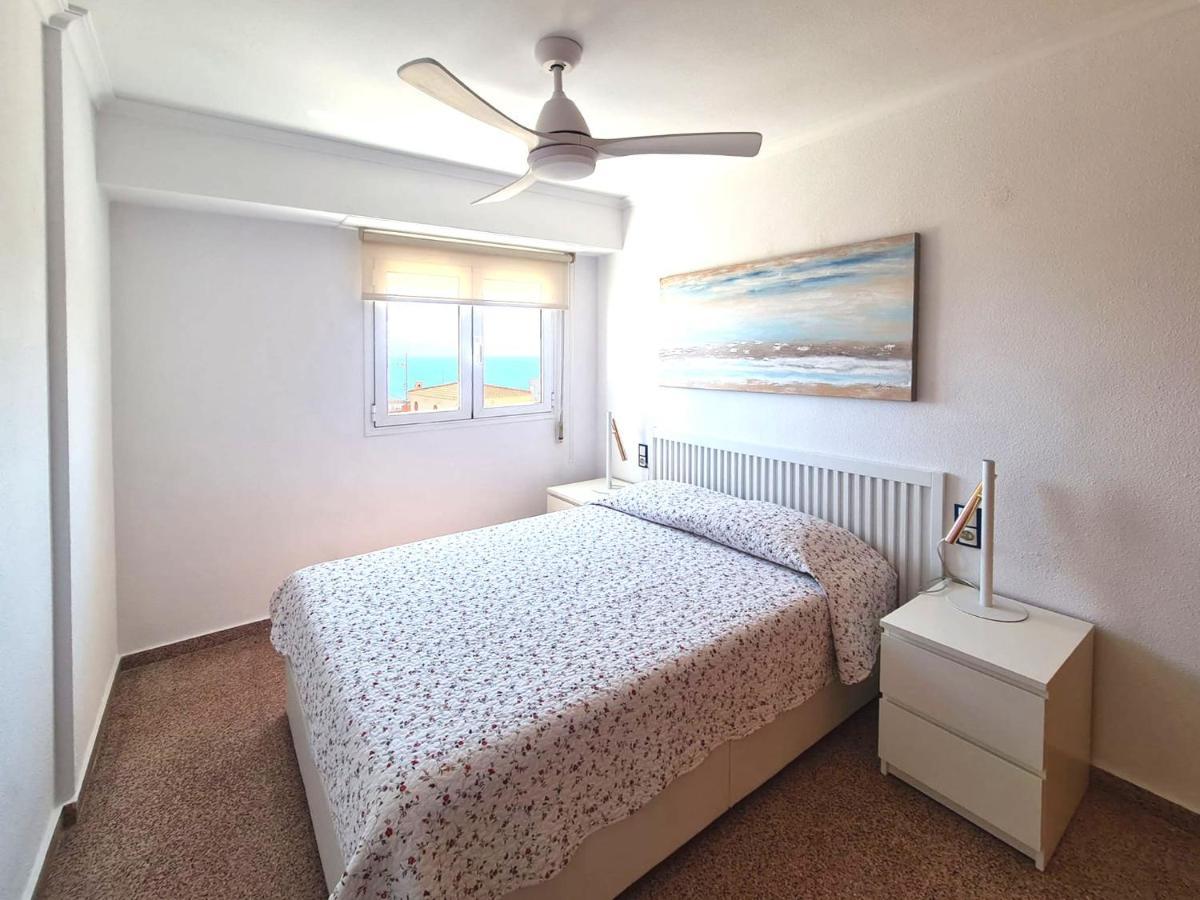 Stunning Sea Views At Just 270 M From The Beach Arenales del Sol Extérieur photo