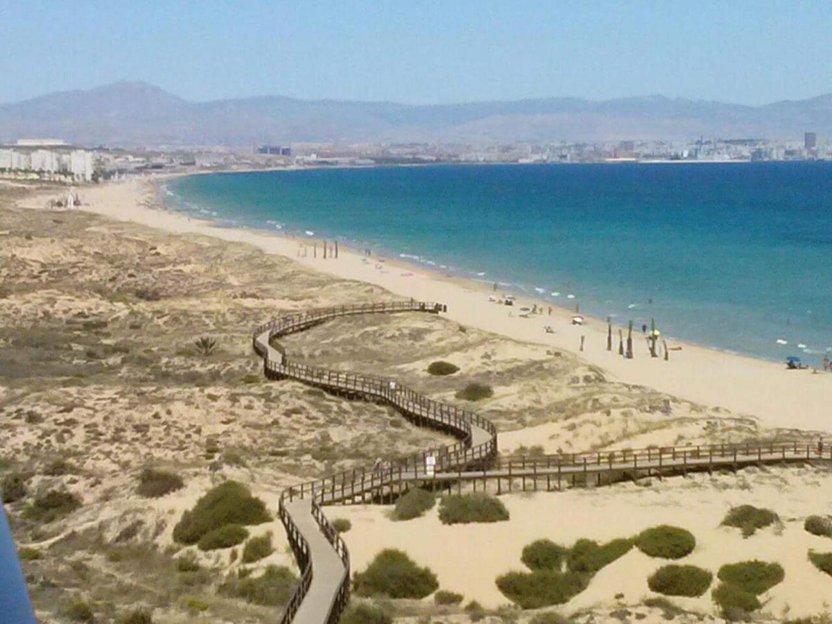 Stunning Sea Views At Just 270 M From The Beach Arenales del Sol Extérieur photo
